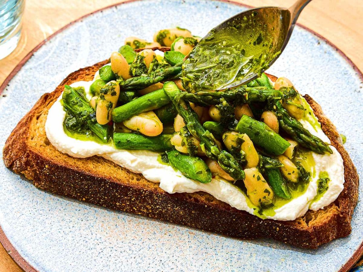 Chimichurri White Beans and Asparagus on Toast With Ricotta