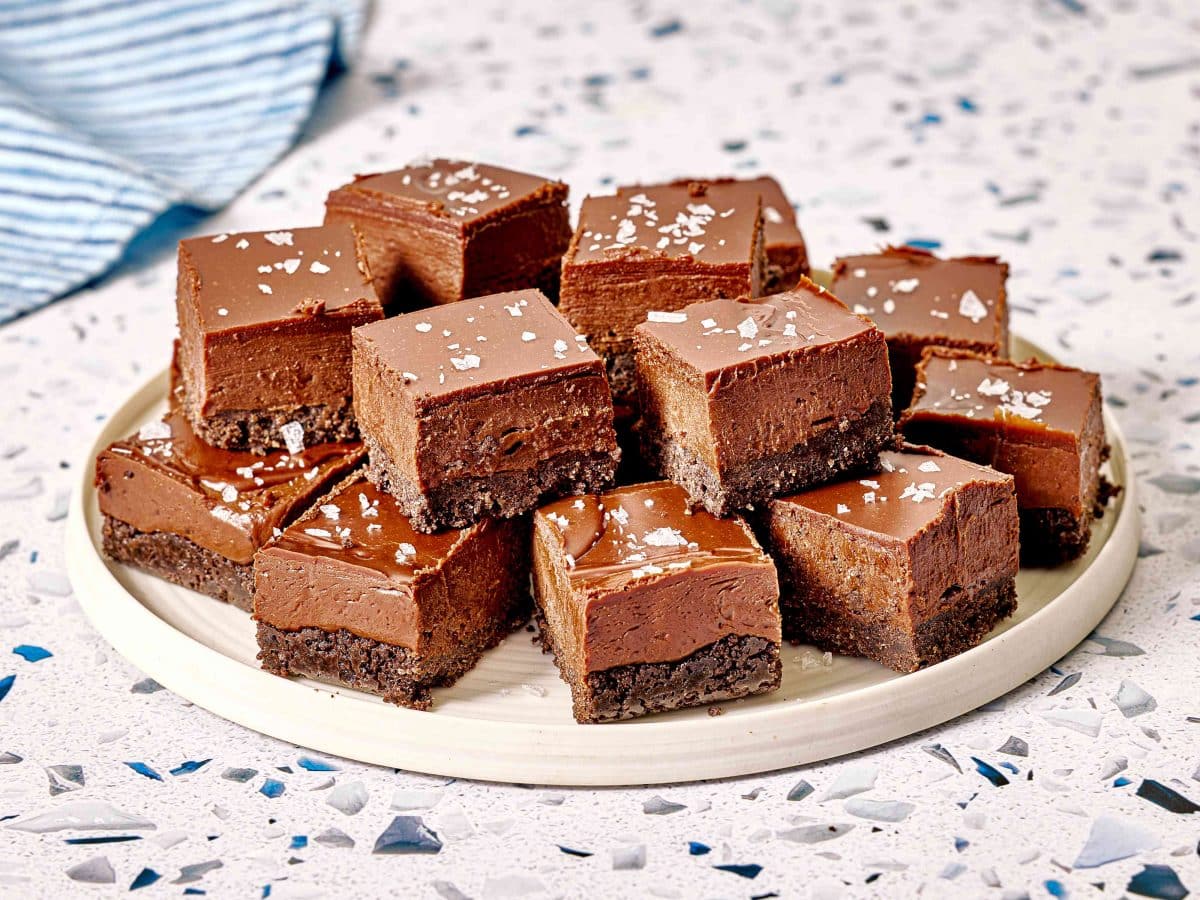 10 Most-Saved Brownies, Blondies, and Dessert Bars Perfect for Spring Potlucks