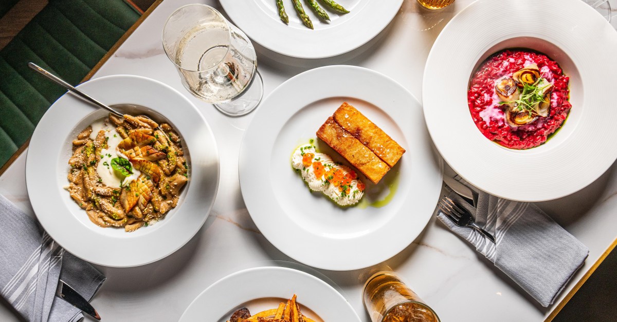 Clarendon’s Hottest New Restaurant Has a Surprise Rooftop