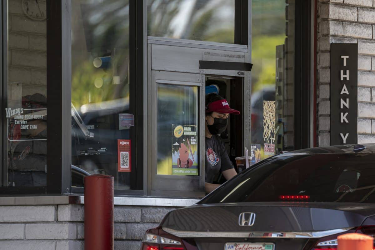 Millions of fast food workers could lose their jobs within 5 years. Here's why