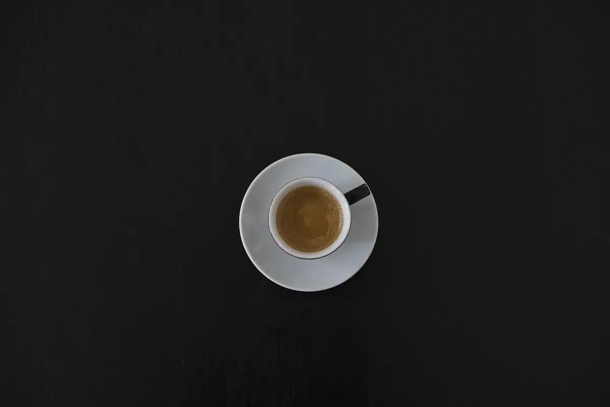 Refillable stainless filter cup for single-serve brewer on a counter
