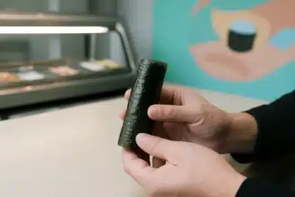 Hand-roll craze from Australia hits Bay Area: ready-to-eat sushi shops pop up